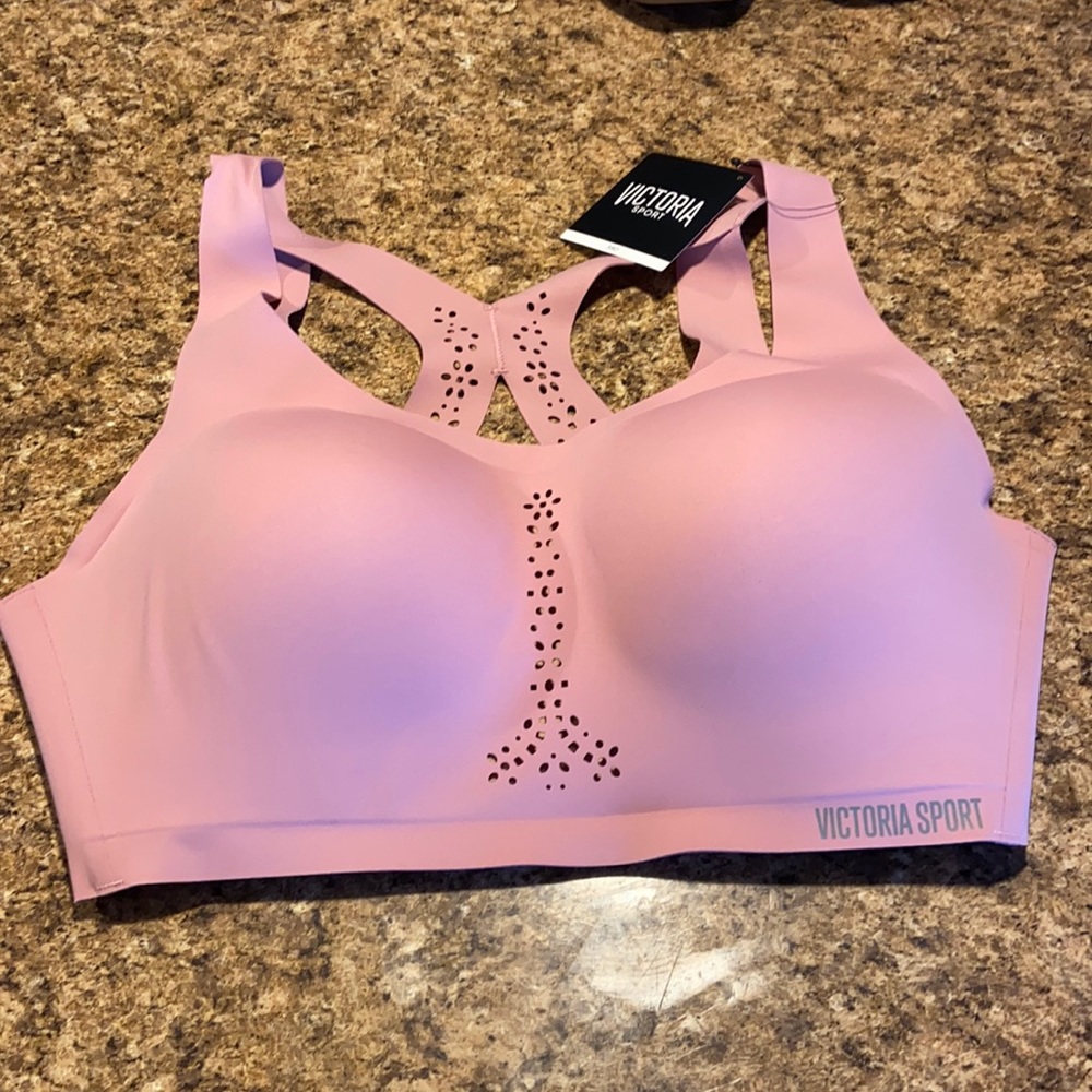 NWT Victoria’s Secret sports Bra